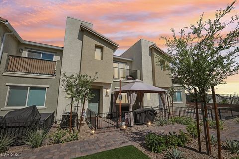 6807 Satin Silver Court North Las Vegas NV 89086