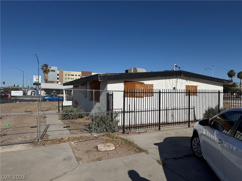 Homes For Sale - 919 E Tropicana Avenue<br/> Las Vegas, NV 89119