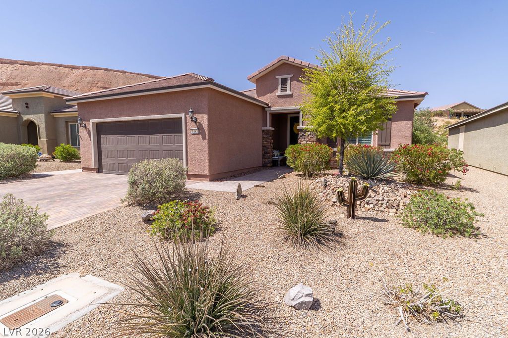 1487 Rainbow Bend