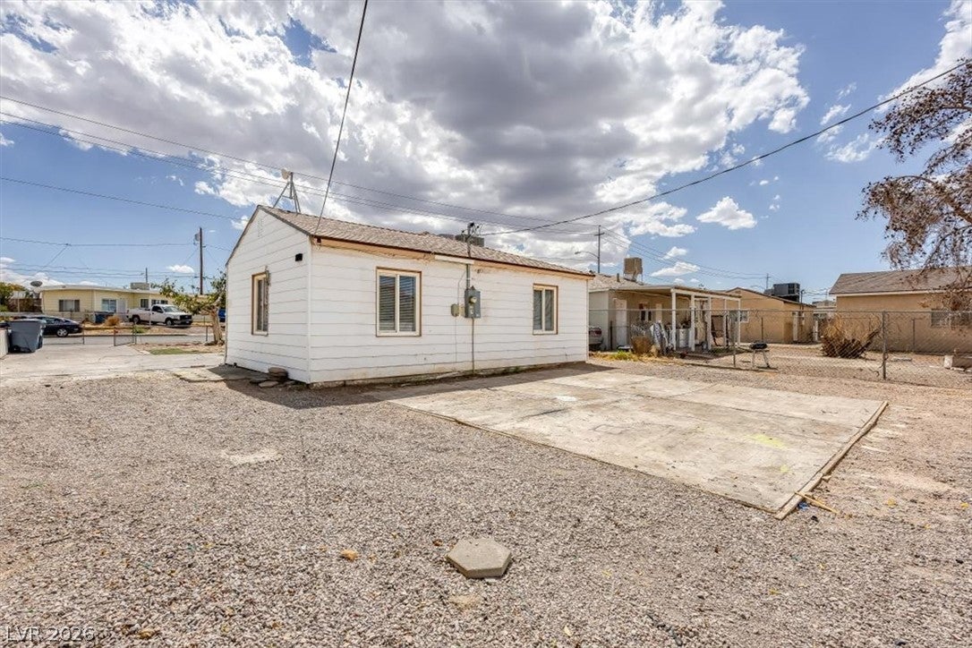 120 W Victory Road