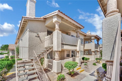 Condo For Sale - 929 Rockview Drive #202<br/> Las Vegas, NV 89128