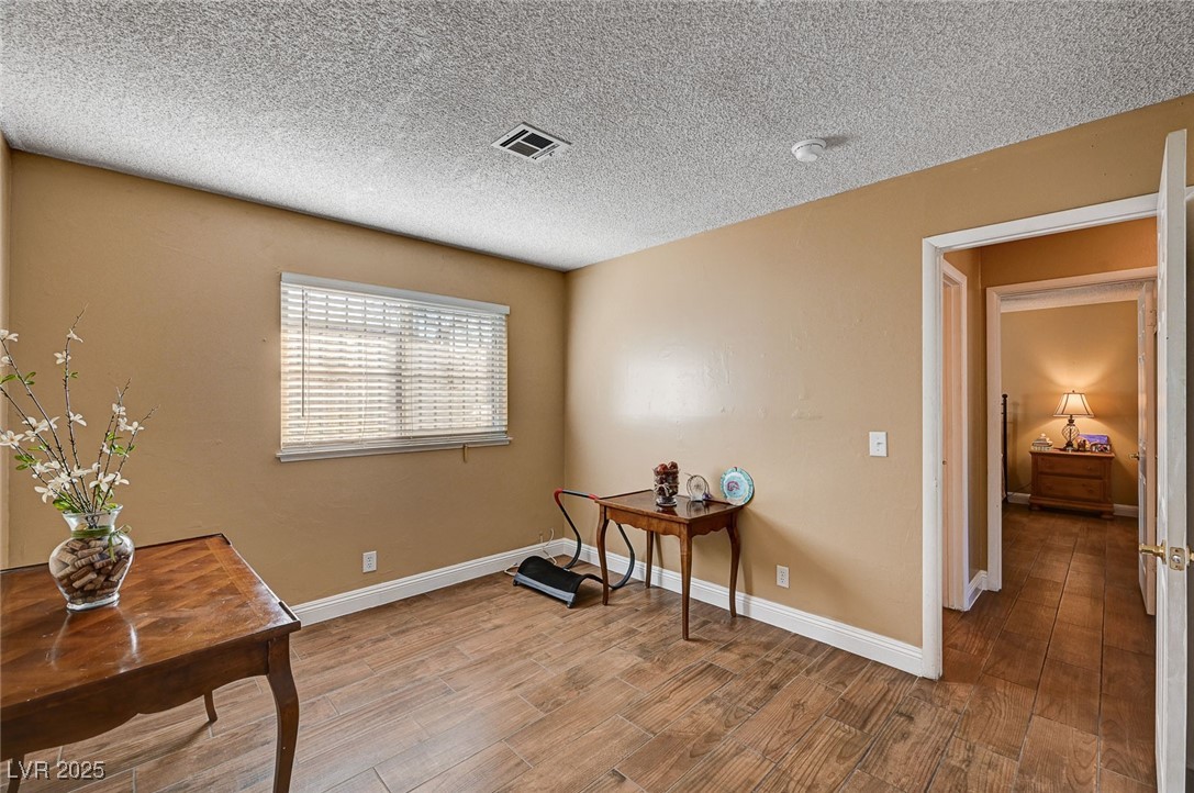 Las Vegas, Nevada 89108, United States, 2 Bedrooms Bedrooms, ,1 BathroomBathrooms,Residential,Active,15380