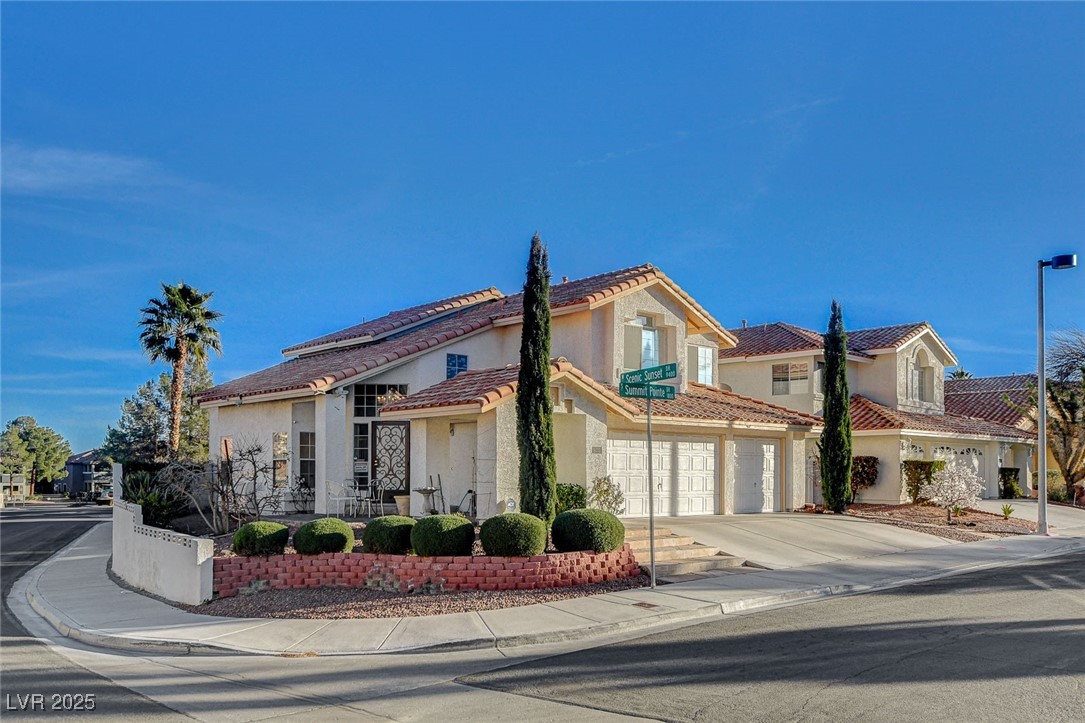 1800 Summit Pointe Drive