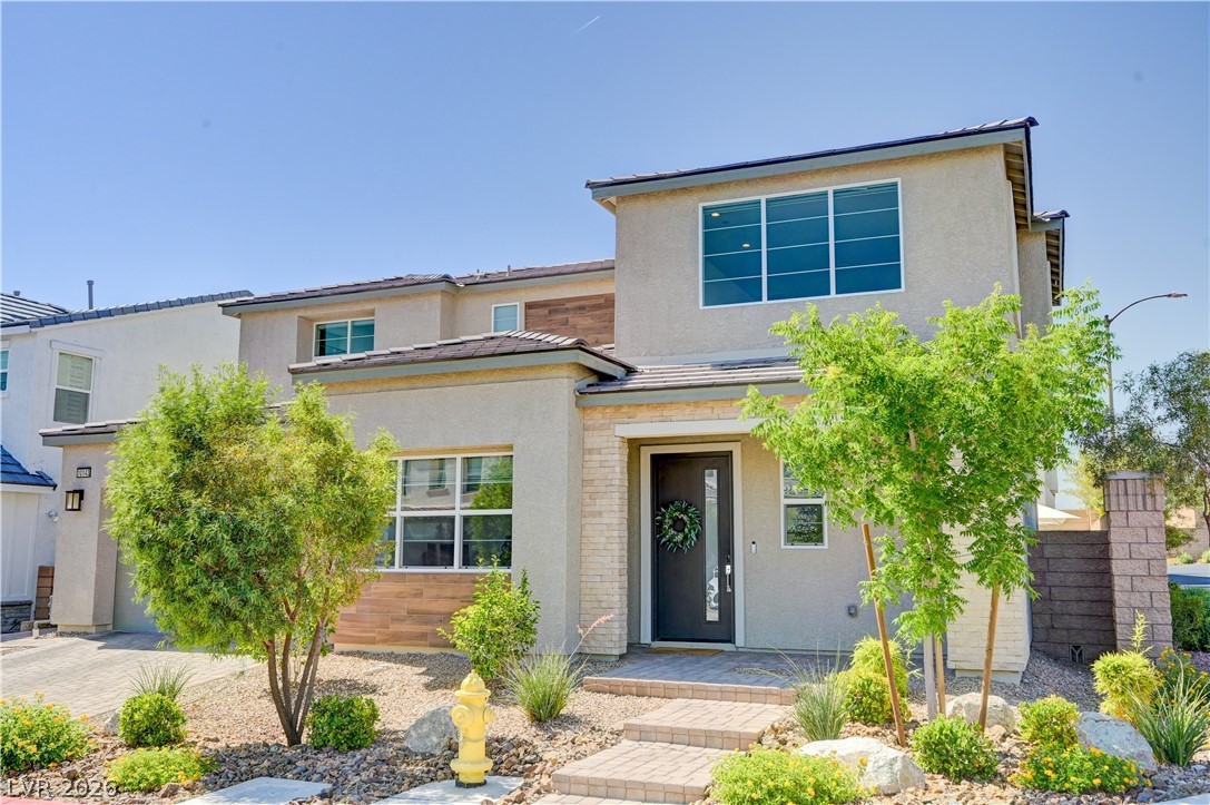 10143 Bismarck Palms Avenue