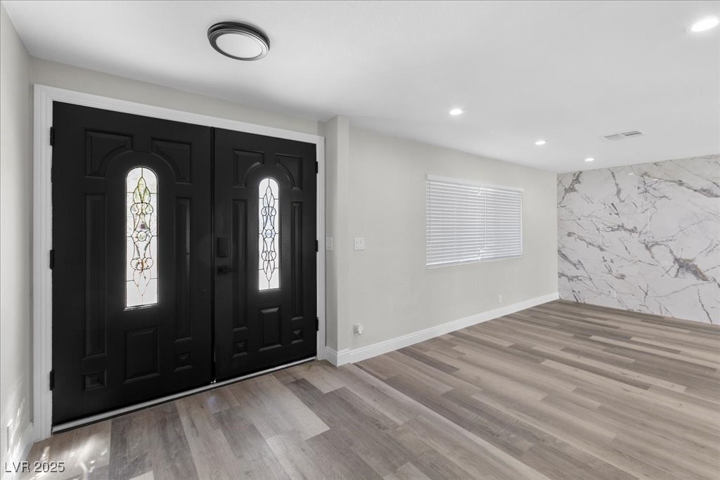 Properties 2 818 Lacy Lane