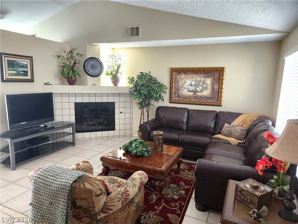 3332 Canyon Lake Drive