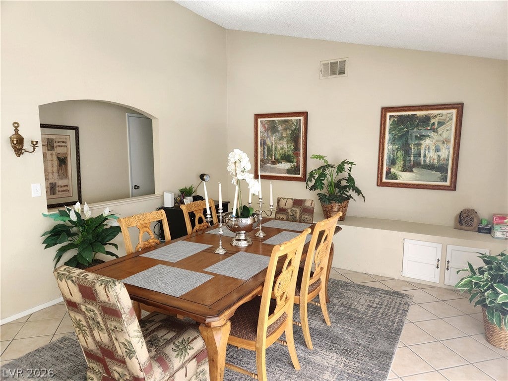 3332 Canyon Lake Drive