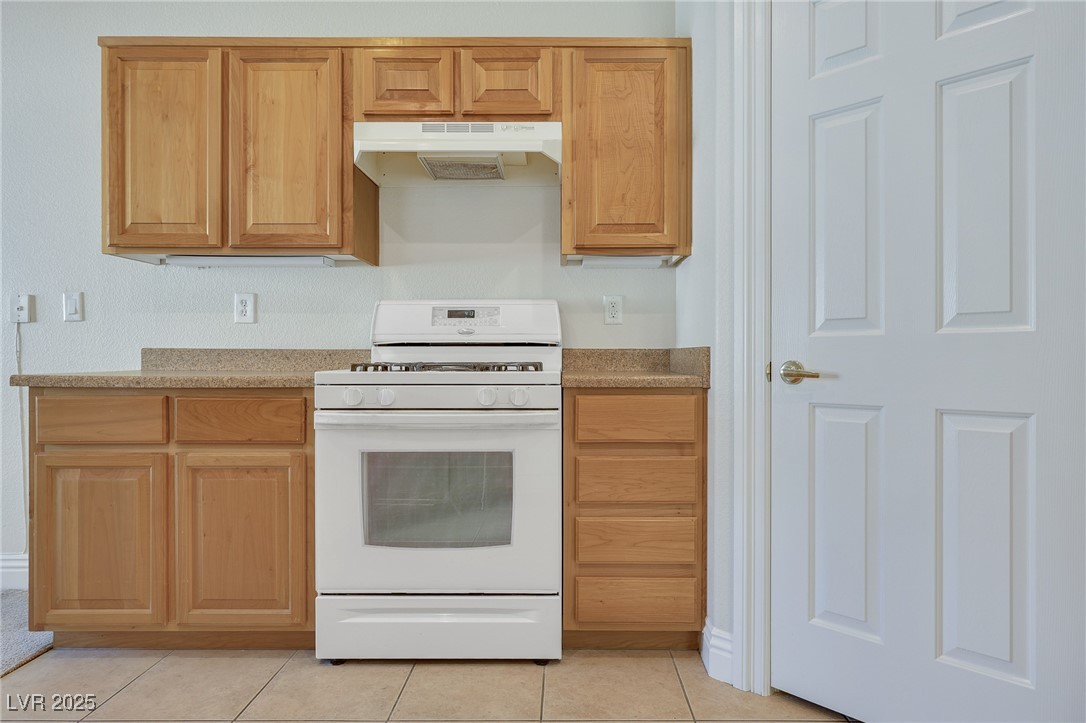 3208 Regal Swan Place 3