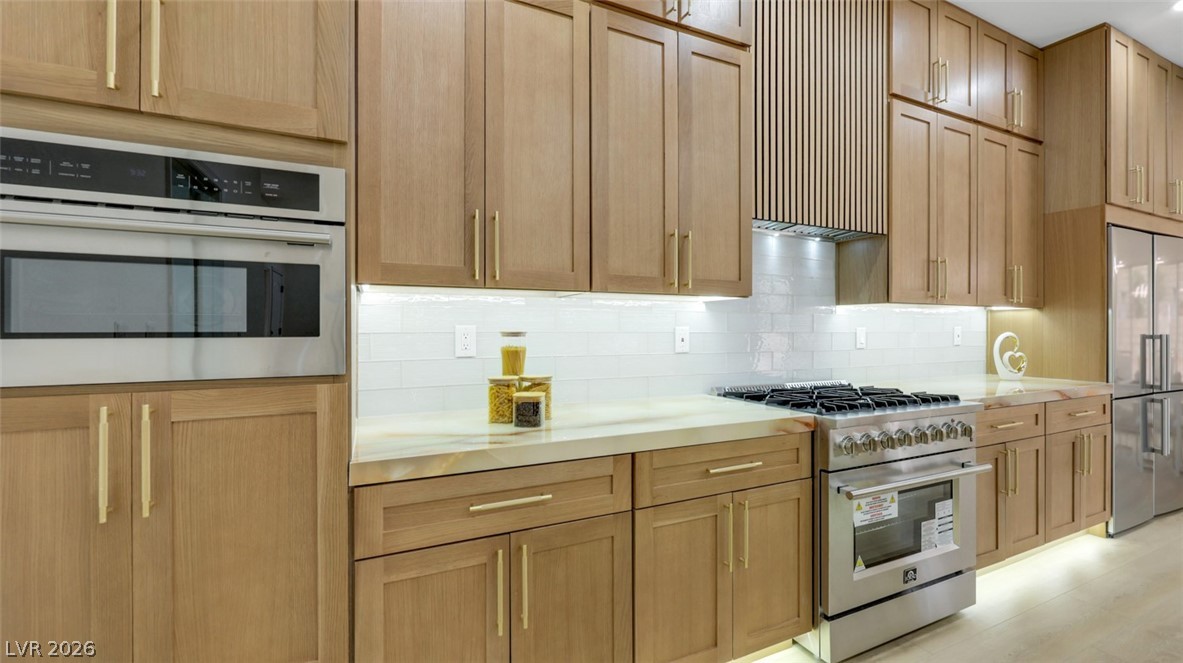 Properties 1 3013 Abercorn Drive