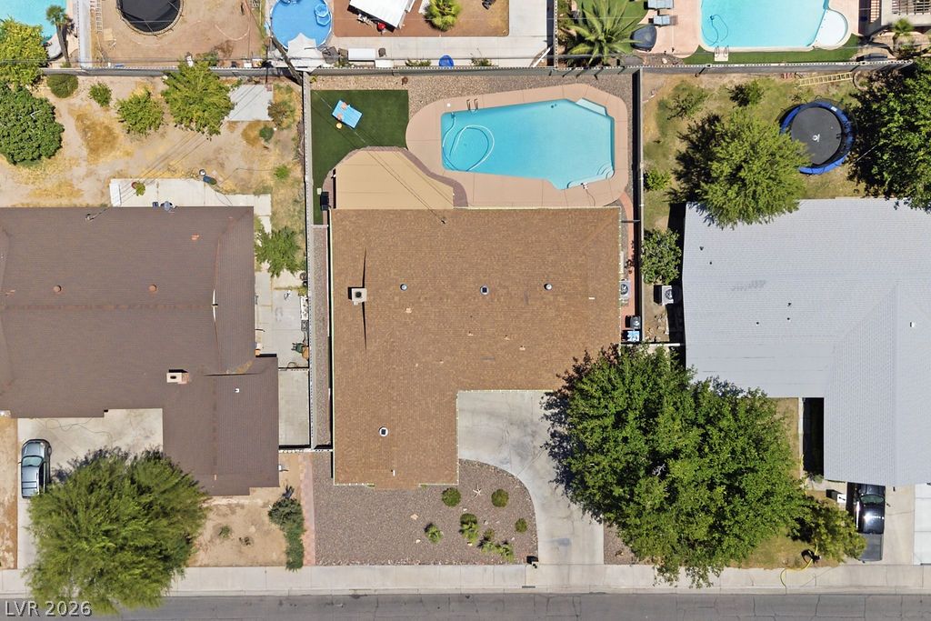924 Niblick Drive