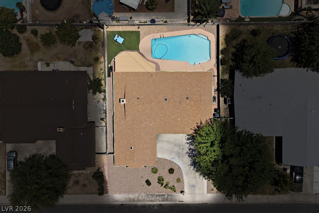 924 Niblick Drive