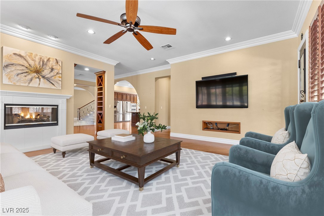 Las Vegas, Nevada 89141, United States, 5 Bedrooms Bedrooms, ,6 BathroomsBathrooms,Residential,Active,90449