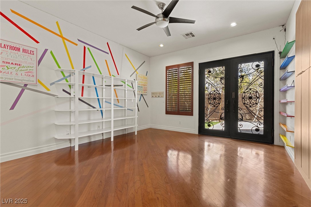 Las Vegas, Nevada 89141, United States, 5 Bedrooms Bedrooms, ,6 BathroomsBathrooms,Residential,Active,90449