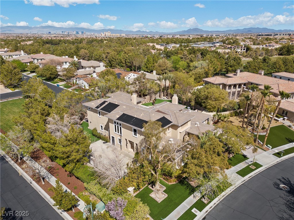 Las Vegas, Nevada 89141, United States, 5 Bedrooms Bedrooms, ,6 BathroomsBathrooms,Residential,Active,90449