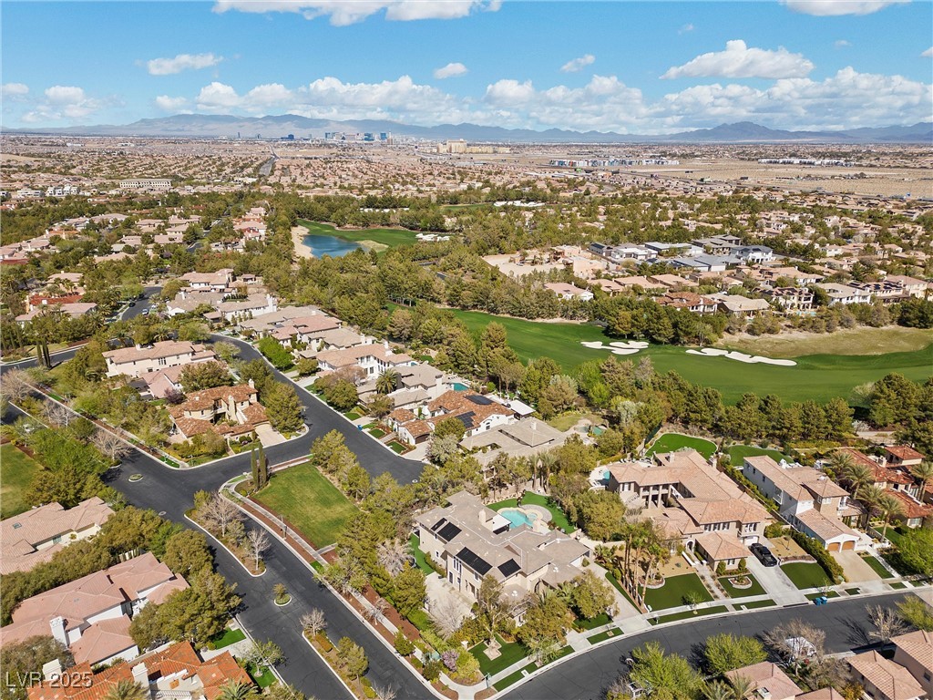 Las Vegas, Nevada 89141, United States, 5 Bedrooms Bedrooms, ,6 BathroomsBathrooms,Residential,Active,90449