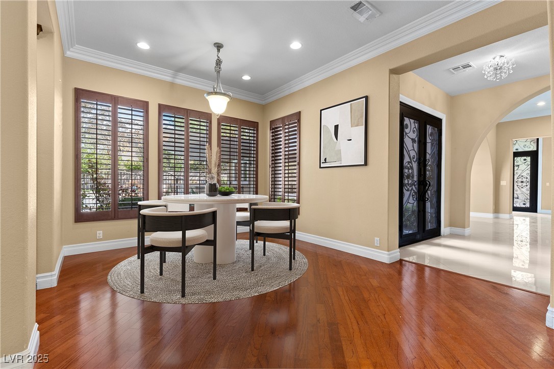 Las Vegas, Nevada 89141, United States, 5 Bedrooms Bedrooms, ,6 BathroomsBathrooms,Residential,Active,90449