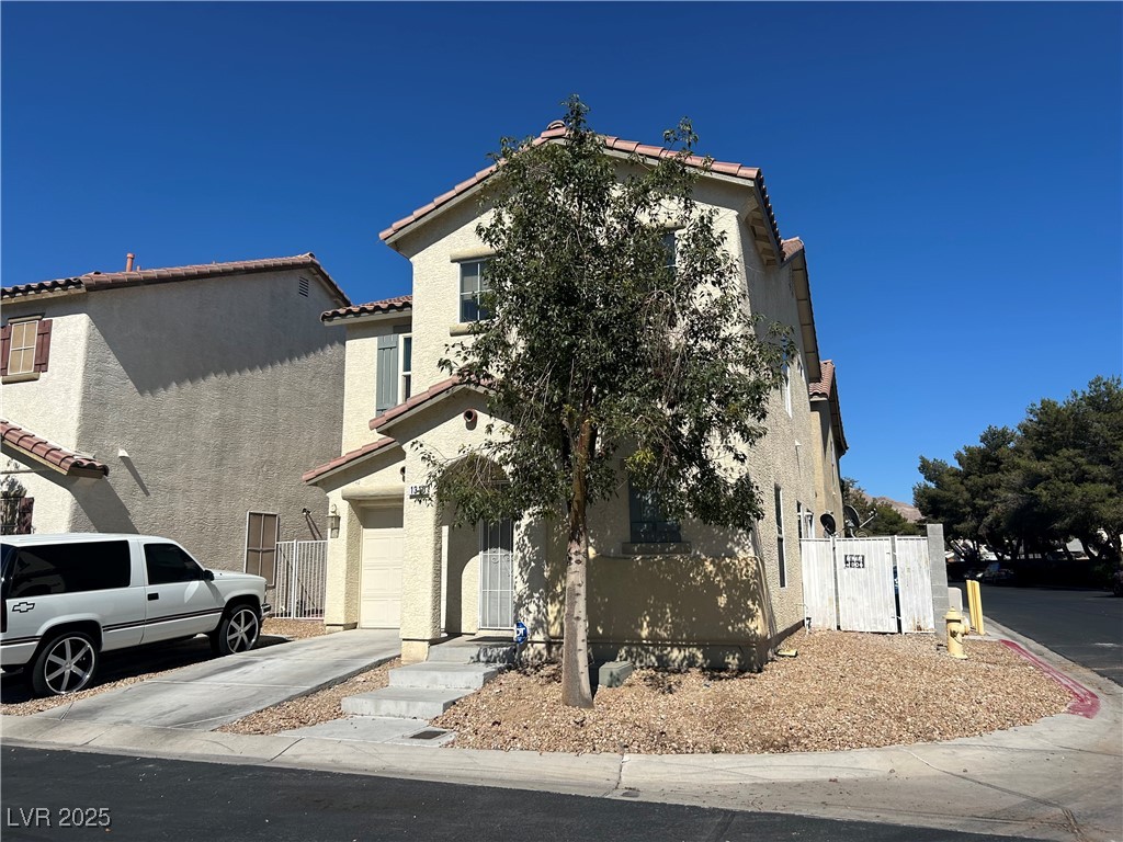 1310 Golden Apple Street, Las Vegas, Nevada image 2