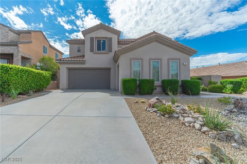 Photo of 33 Stonemark Drive, Henderson, NV 89052 (MLS # 2728267)
