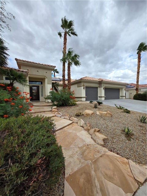 Homes For Sale - 7430 Bisonwood Avenue<br/> Las Vegas, NV 89131