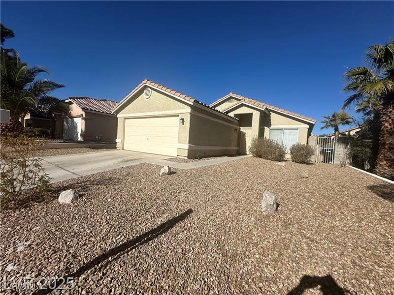 124 Winley Chase Avenue, North Las Vegas, Nevada image 2