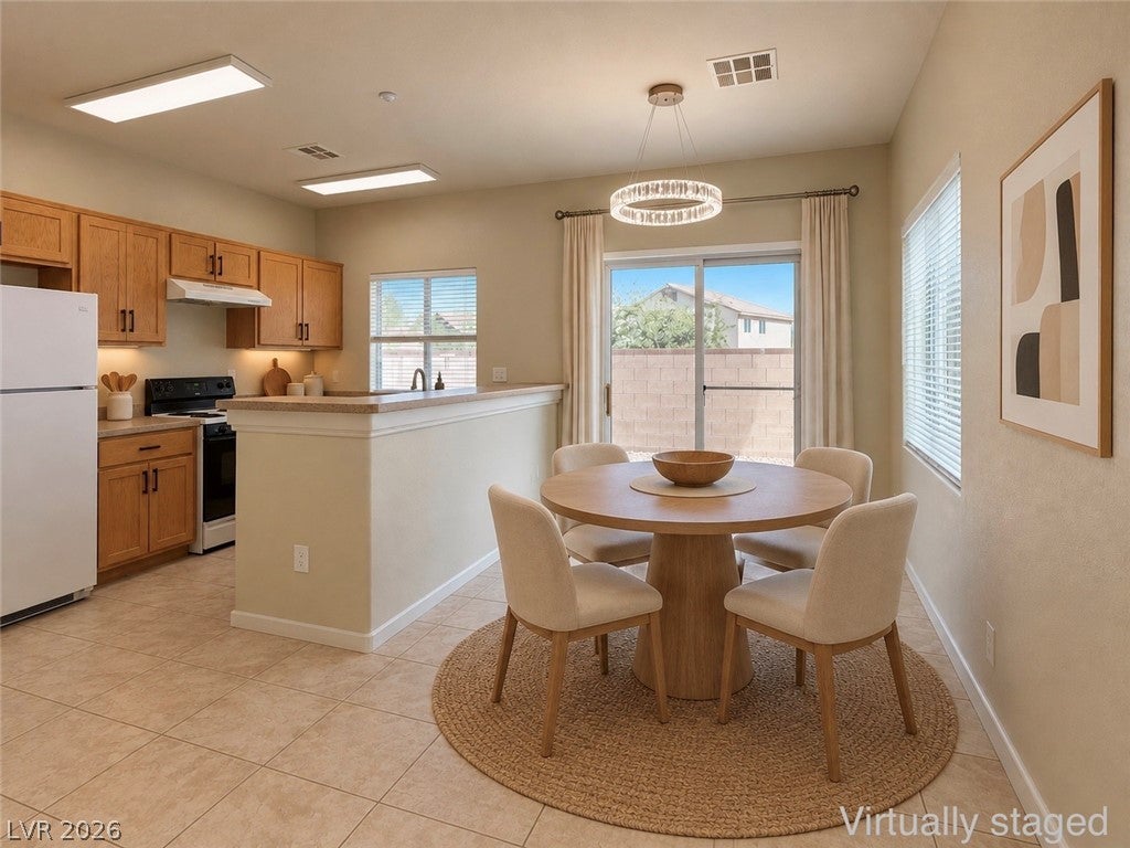 4624 Snake Eyes Street 102