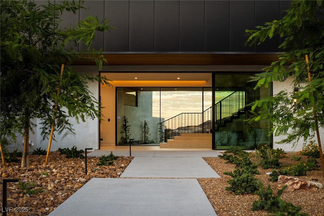 11 Chisel Crest Court