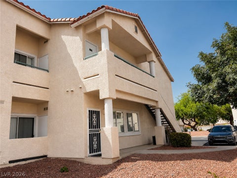 Townhouse For Sale - 7450 S Eastern Avenue #1059<br/> Clark County, Las Vegas, NV 89123
