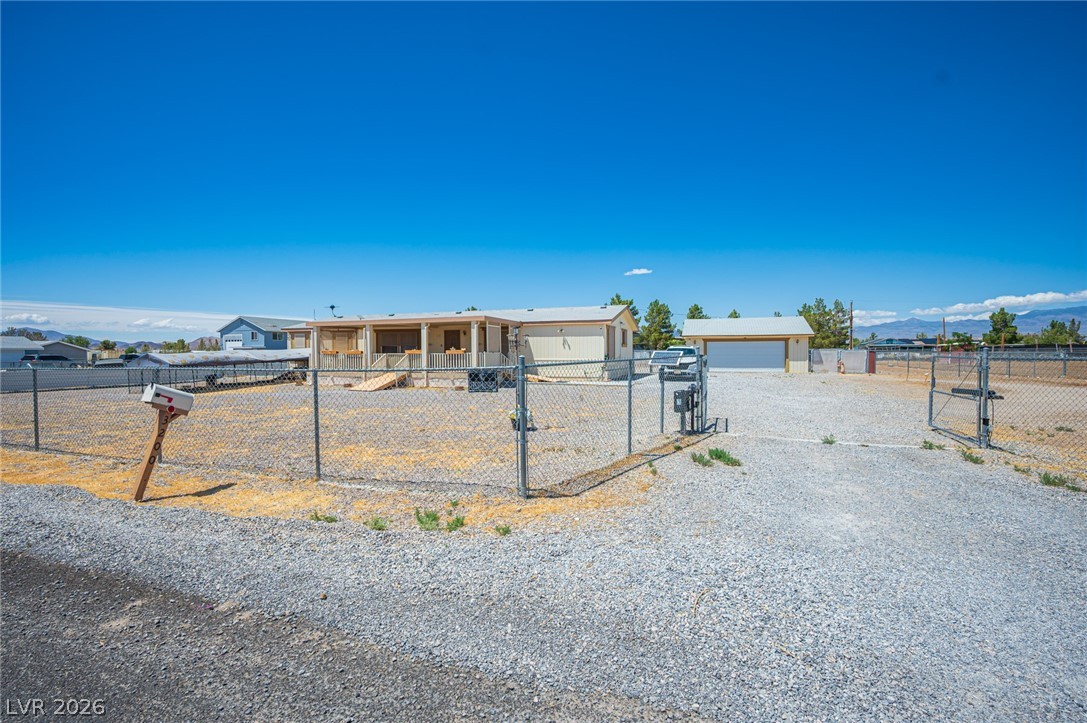 3200 Maple Road