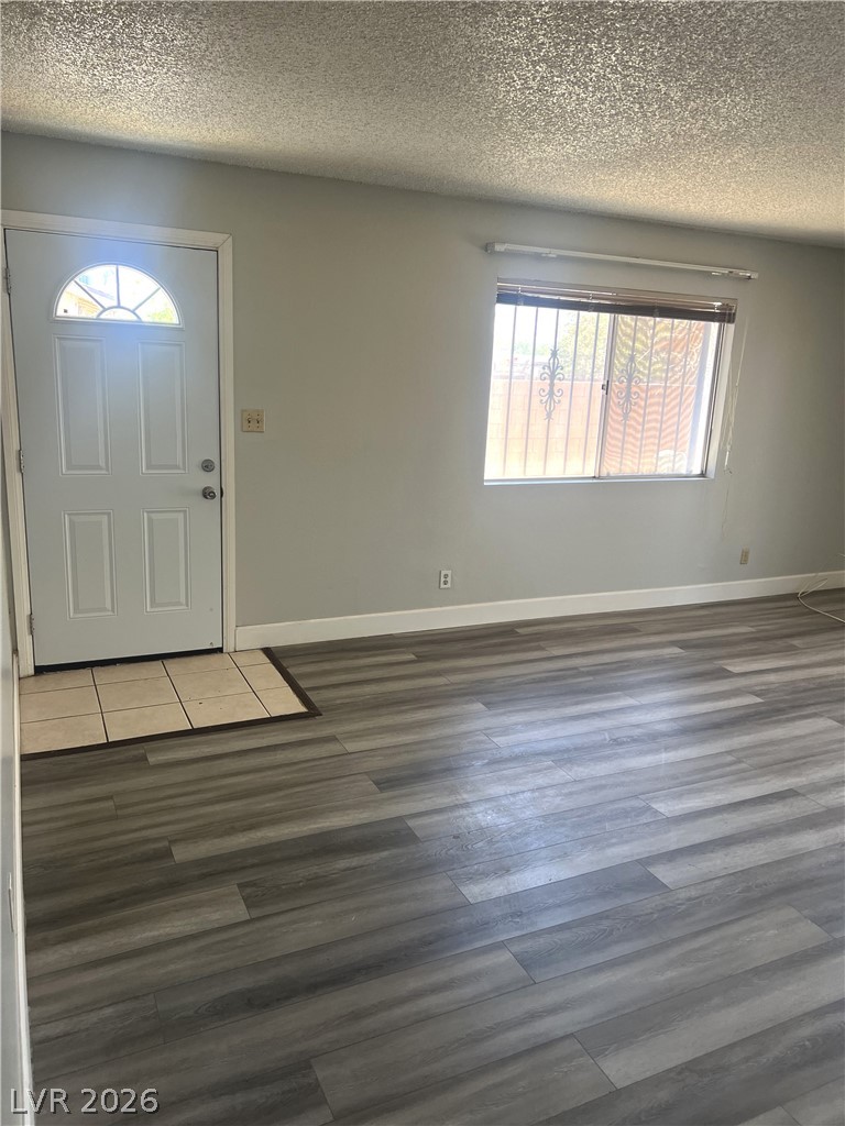 1309 E Cartier Avenue 2