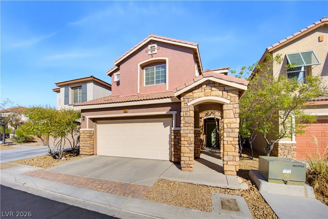 10060 Fancy Flight Street