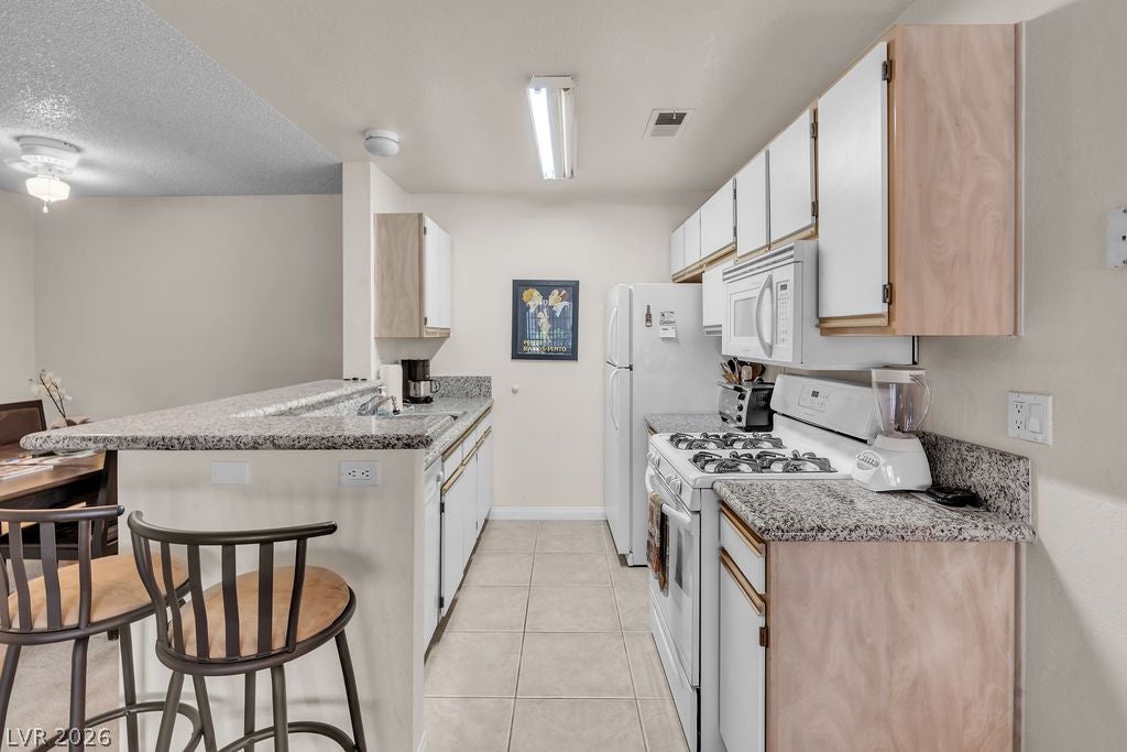 2200 S Fort Apache Road 1192