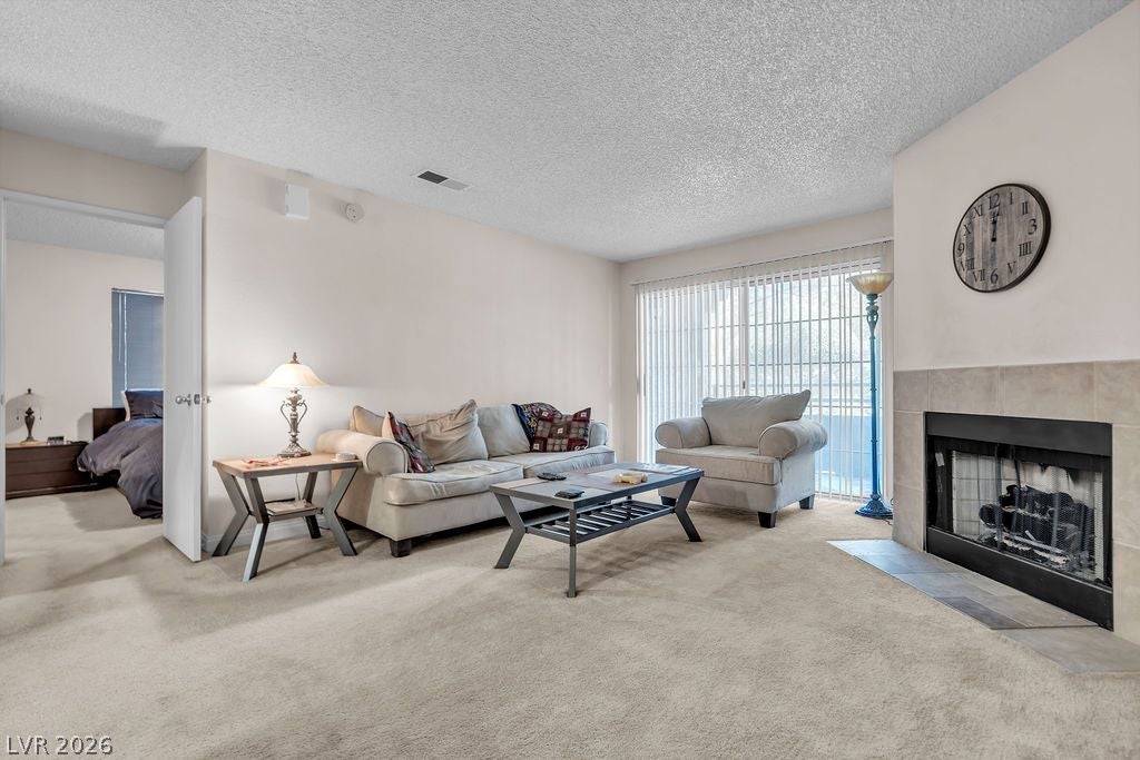 2200 S Fort Apache Road 1192