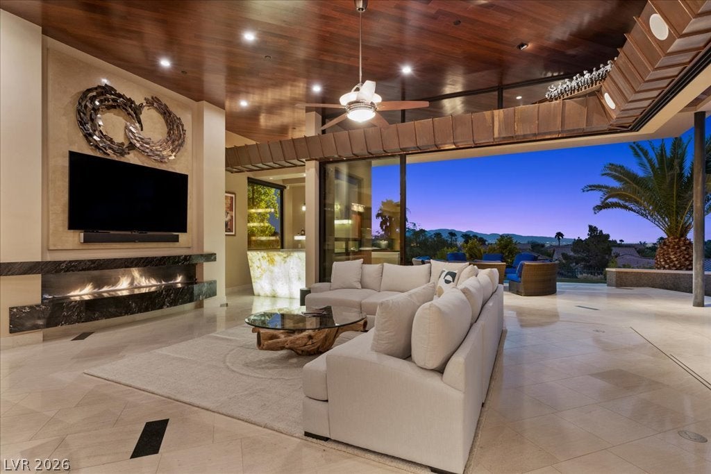 1382 Ruby Sky Court