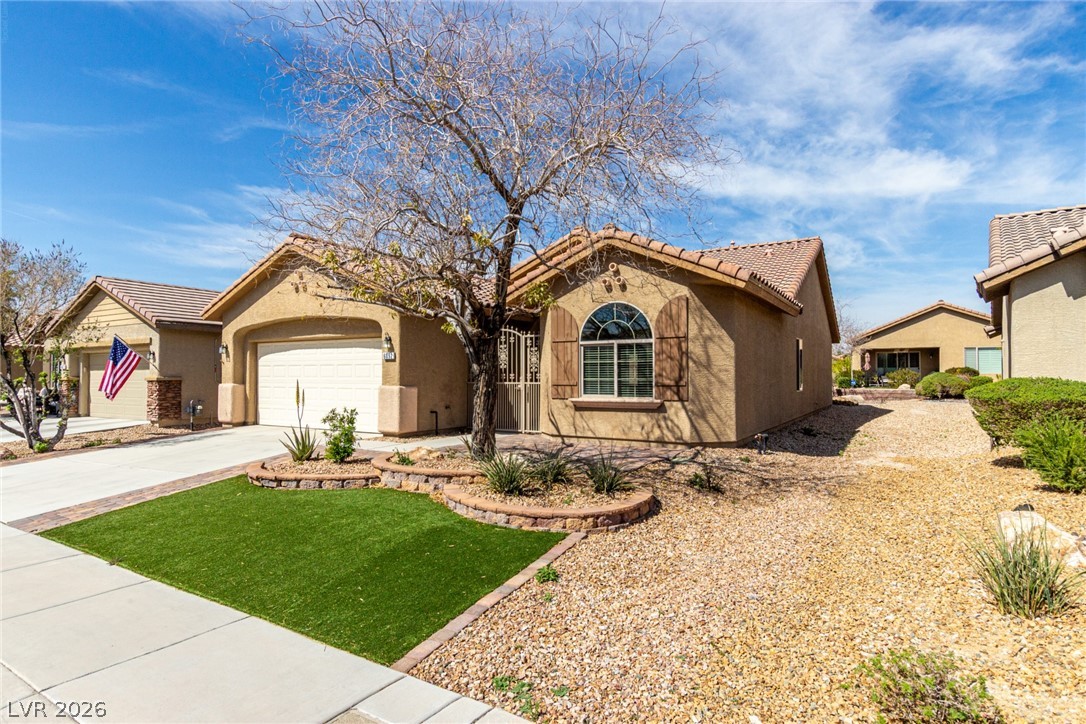 6092 Fox Creek Avenue