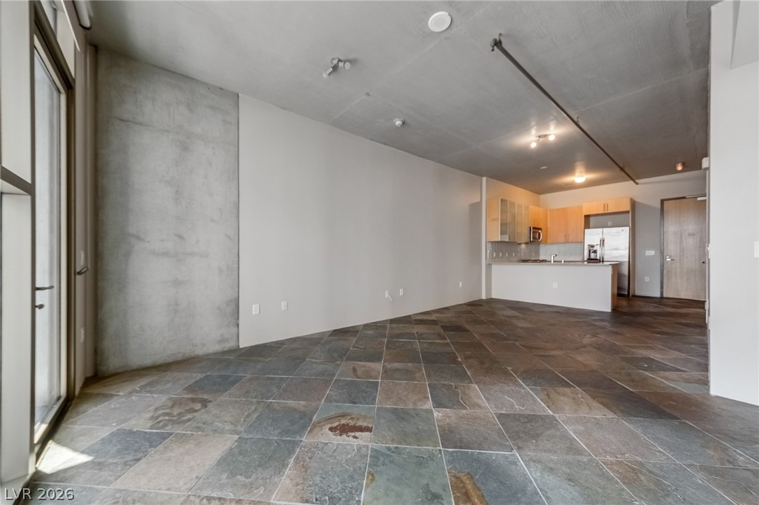 353 E Bonneville Avenue 345