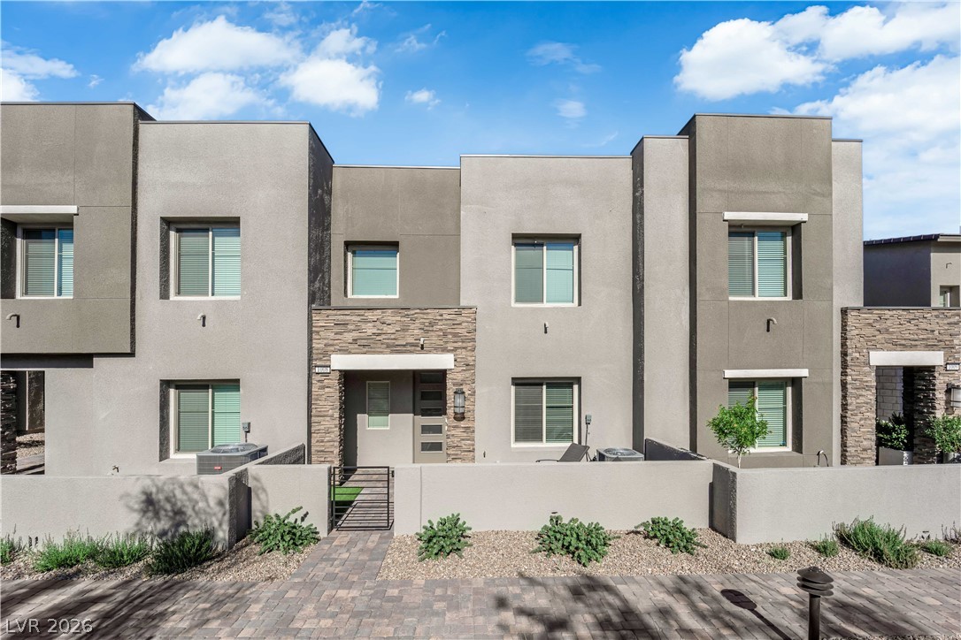 600 N Carriage Hill Drive 1008