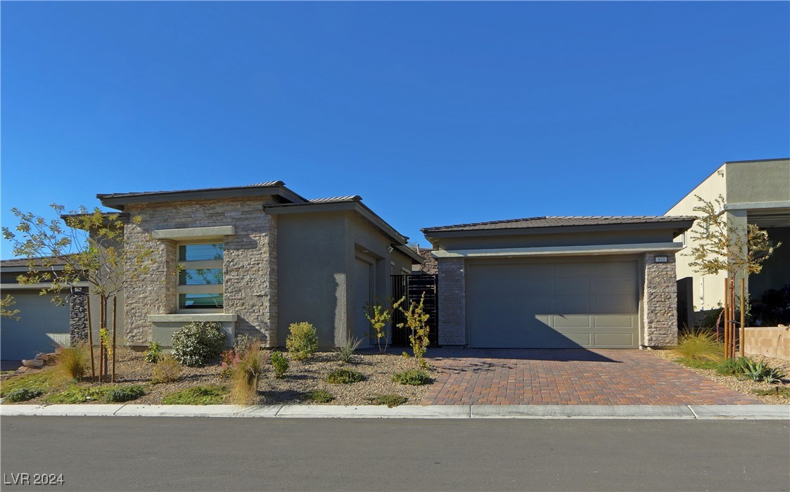 933 Twinflower Peak Court, Las Vegas, Nevada image 3