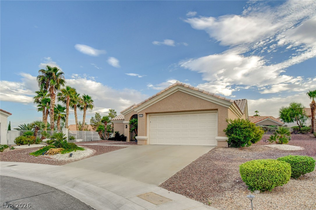 2401 Ocean Edge Court