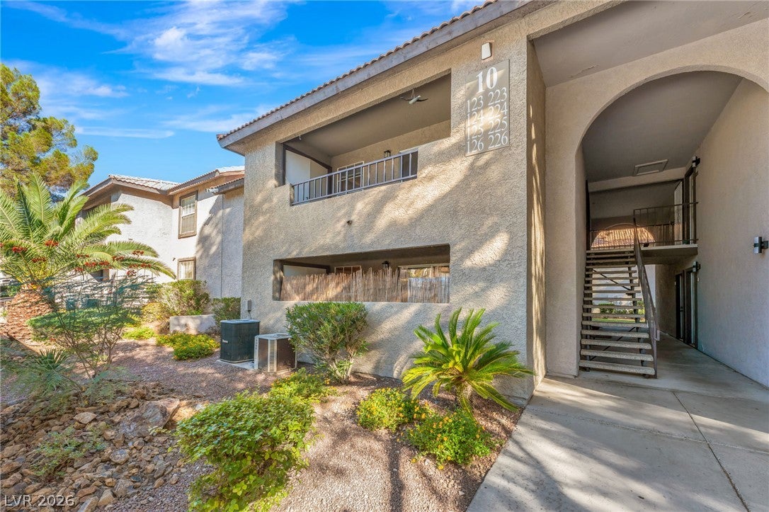 2606 S Durango Drive 223