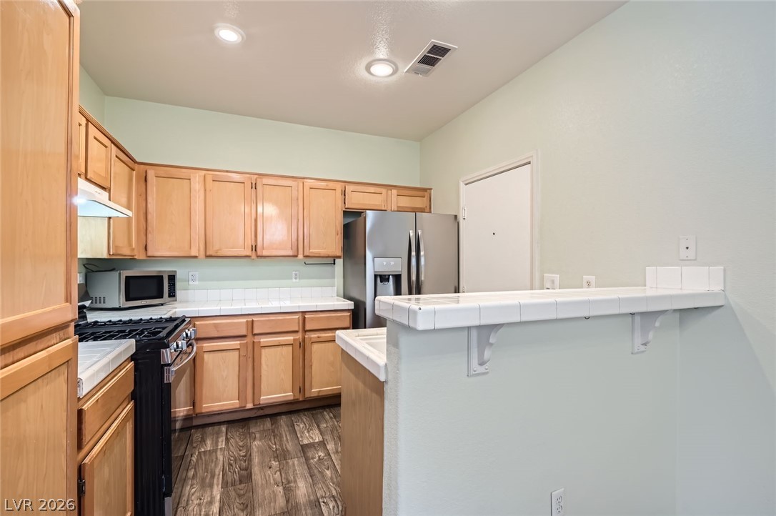 1117 STORKE Lane