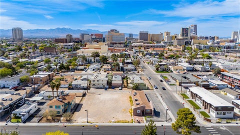 Tiny photo for 400 S Maryland Parkway, Las Vegas, NV 89101 (MLS # 2772293)