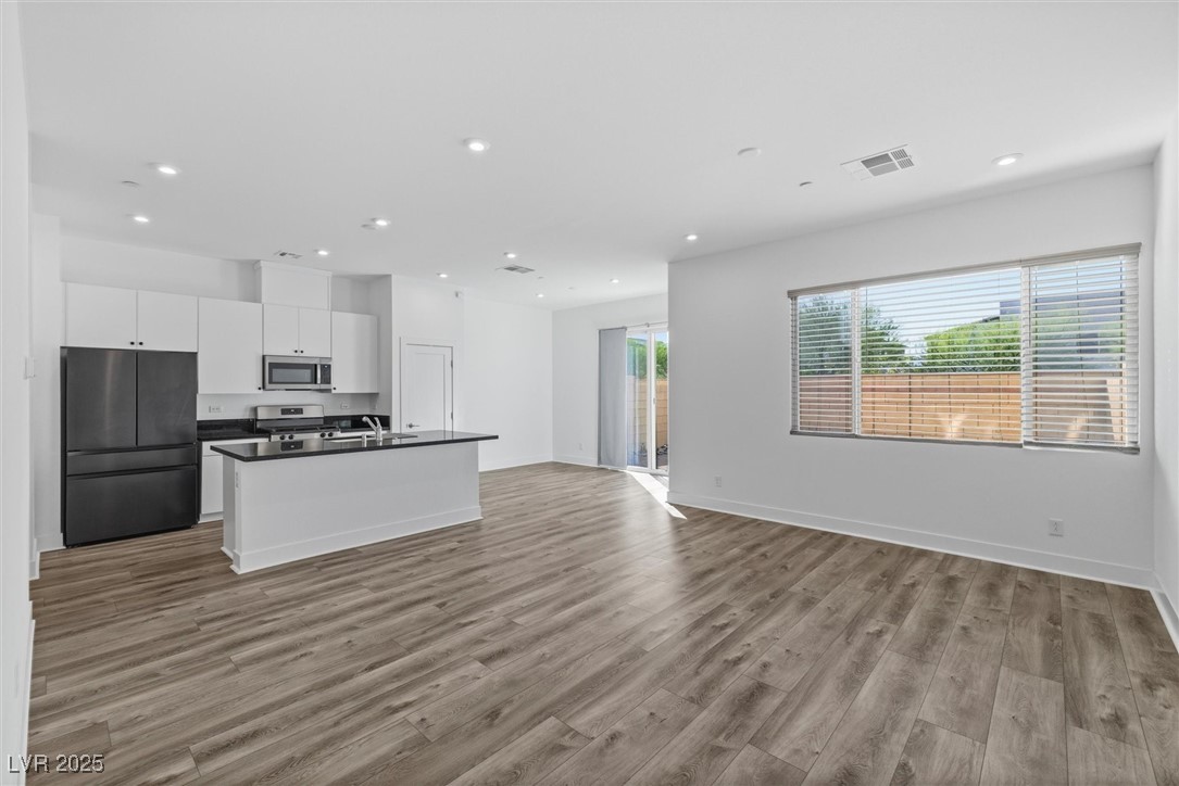 2647 Chance Canyon Street