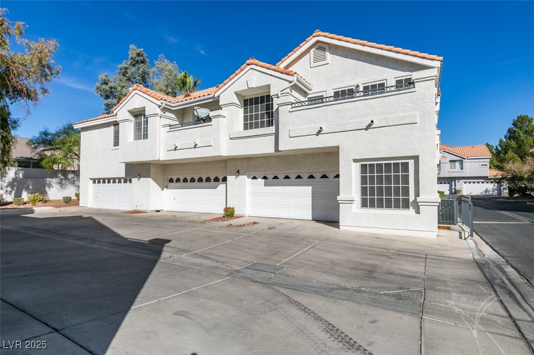 5201 S Torrey Pines Drive 1184