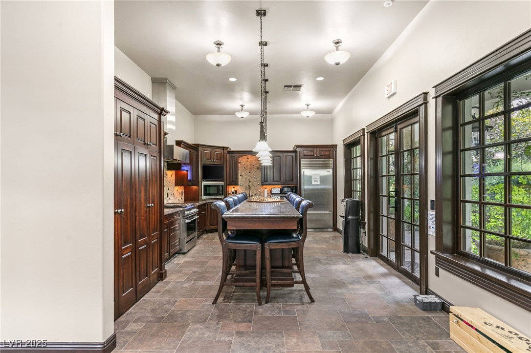 Las Vegas, Nevada 89118, United States, 7 Bedrooms Bedrooms, ,13 BathroomsBathrooms,Residential,Active,22582