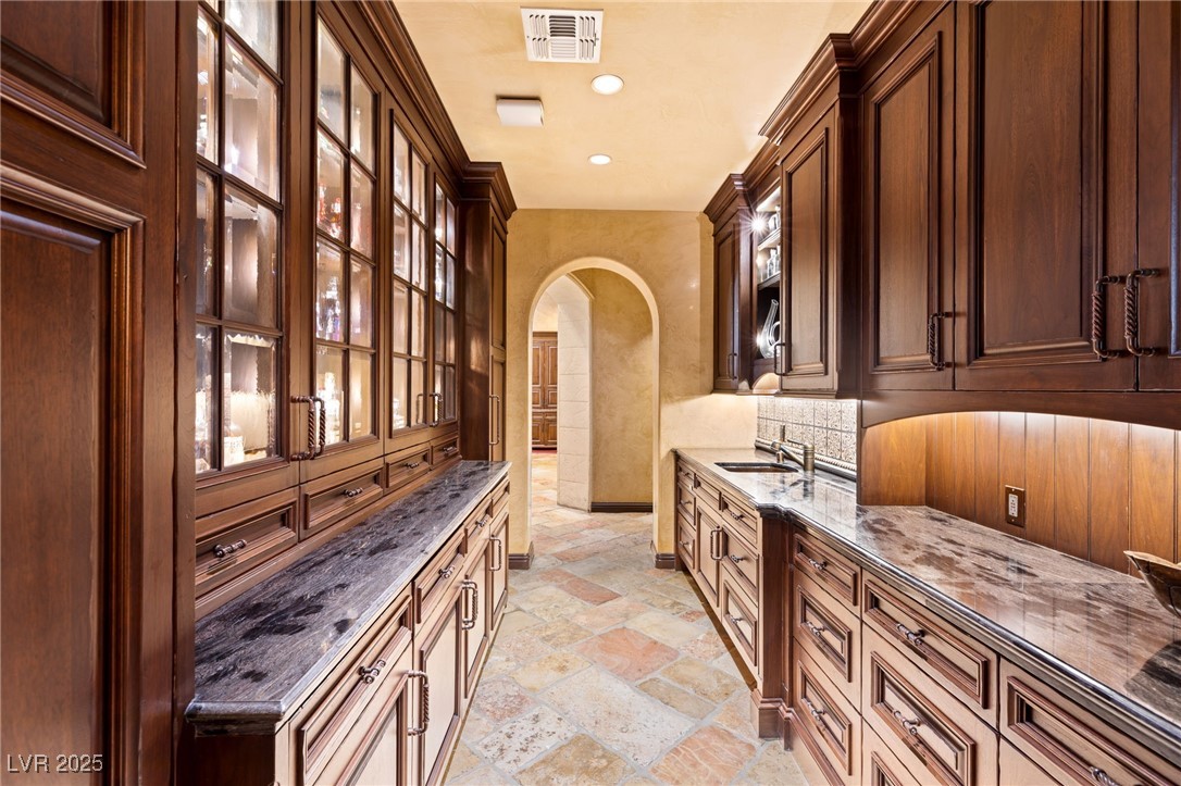 Las Vegas, Nevada 89118, United States, 7 Bedrooms Bedrooms, ,13 BathroomsBathrooms,Residential,Active,22582