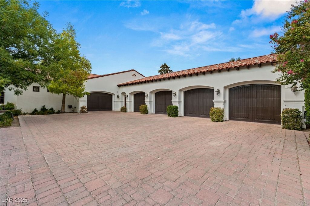 Photo of Las Vegas, NV 89118 (MLS # 2643593)