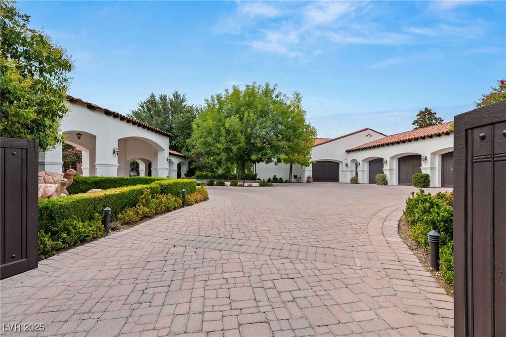 Photo of Las Vegas, NV 89118 (MLS # 2643593)