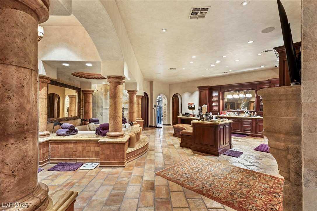 Las Vegas, Nevada 89118, United States, 7 Bedrooms Bedrooms, ,13 BathroomsBathrooms,Residential,Active,22582