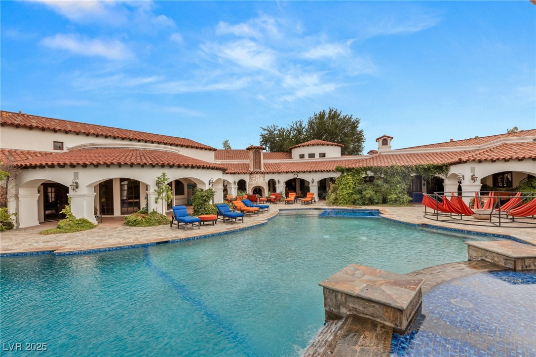 Las Vegas, Nevada 89118, United States, 7 Bedrooms Bedrooms, ,13 BathroomsBathrooms,Residential,Active,22582