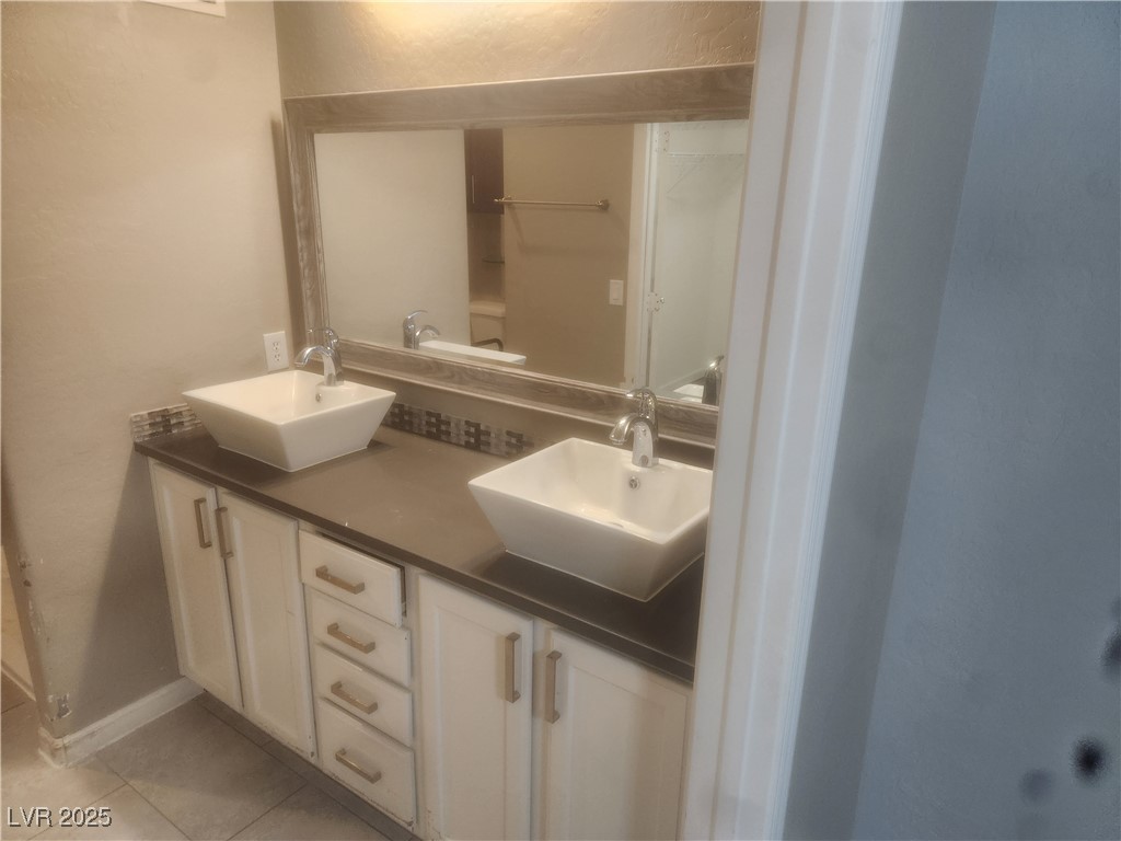2704 Willow Wren Drive, North Las Vegas, Nevada image 24